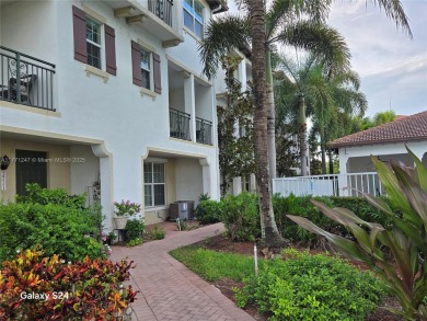 Lake Townhome/Townhouse Sale Pending in Miramar, Florida