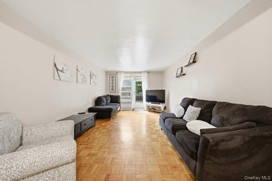 Nestled in the heart of Woodlawn, this immaculate and charming - photo 13
