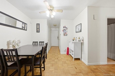 Nestled in the heart of Woodlawn, this immaculate and charming - photo 14