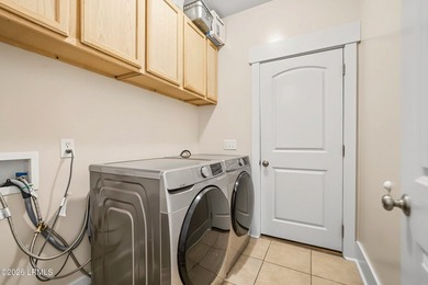 Magnificantly maintained and updated Golf Course Home on Cat - photo 19