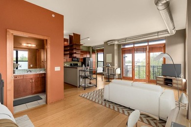 Rare opportunity to own a premium top-floor corner unit in Eat - photo 3