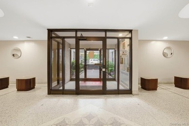 Nestled in the heart of Woodlawn, this immaculate and charming - photo 24