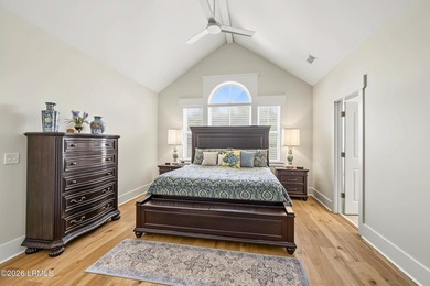 Magnificantly maintained and updated Golf Course Home on Cat - photo 26