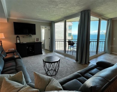Welcome to La Puerta Del Sol, a serene waterfront retreat - photo 5