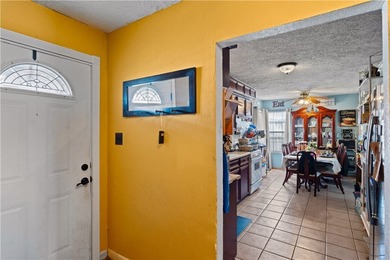 Welcome to 1506 Devon Dr - a well-kept Corpus Christi home - photo 3