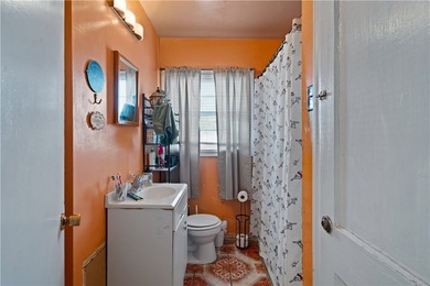 Welcome to 1506 Devon Dr - a well-kept Corpus Christi home - photo 10