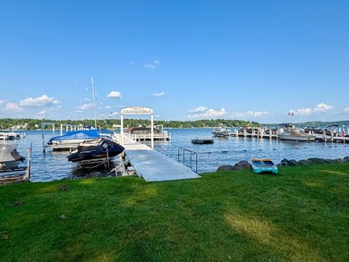 Turnkey Lake Geneva Retreat with Lake Views & Private Lake - photo 4