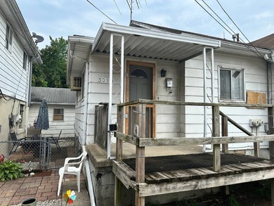 Disregard listing price. Property will be sold at auction - photo 10