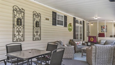 Dollbaby turn keylake property! SUPERB LOCATION! Just bring your - photo 4