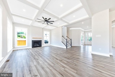 Welcome to Woodridge, where refined lake living meets modern - photo 10