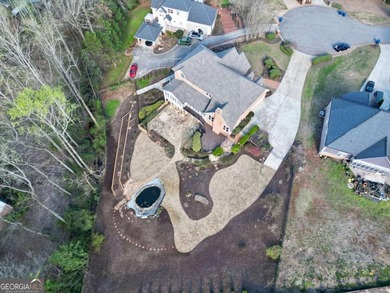 The seller has poured over $100,000 into transforming this - photo 11