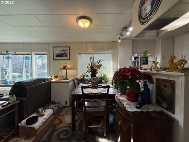 Great opportunity to purchase a duplex on a large lot with - photo 12
