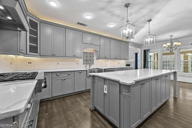 The seller has poured over $100,000 into transforming this - photo 15