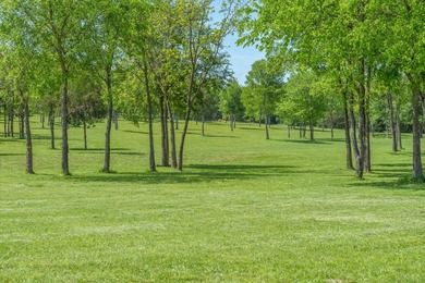Within 1 hour of Dallas- World-class 408+/- acre hunting resort - photo 18