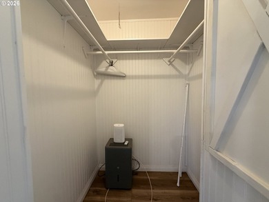 Great opportunity to purchase a duplex on a large lot with - photo 39
