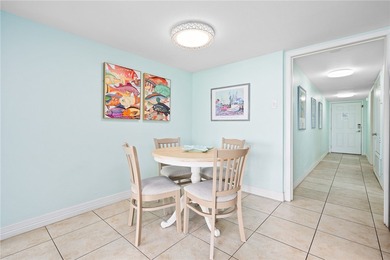 Welcome to your light, bright coastal escape on the shores of - photo 10