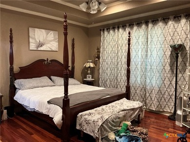 Discover the perfect blend of space, comfort, and resort-style - photo 16