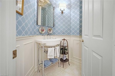 Lovely home with a bright southern exposure. Situated on the 700 - photo 18