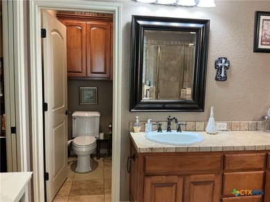 Discover the perfect blend of space, comfort, and resort-style - photo 20