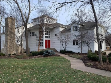  Home Sale Pending in Olathe Kansas