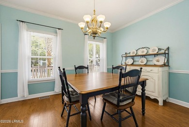 Beautiful Battery Point home with double porches and excellent - photo 13