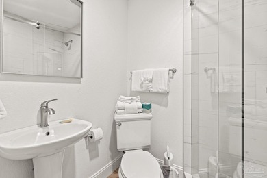 Light-Filled, Fully Remodeled Townhome in Perdido Bay Country - photo 15