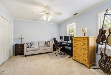 Beautiful Battery Point home with double porches and excellent - photo 19