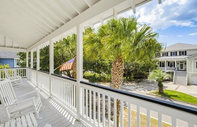 Beautiful Battery Point home with double porches and excellent - photo 26