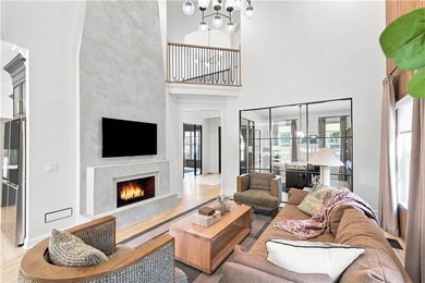 One-of-a-Kind Luxury Living on a Premier Golf Course Lot in - photo 12