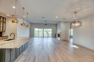 This amazing Lake Marble Falls property offers a fantastic - photo 3