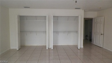 An affordable home in an excellent central location, featuring 3 - photo 15