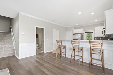 One of the largest townhomes in Cypress Ridge, this beautifully - photo 17