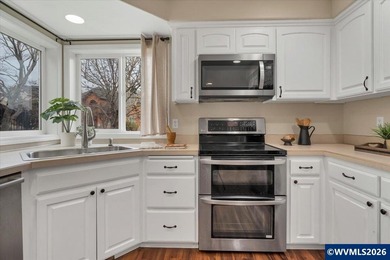 Accepted Offer with Contingencies. Mountain views o Corner lot o