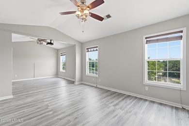One of the largest townhomes in Cypress Ridge, this beautifully - photo 27