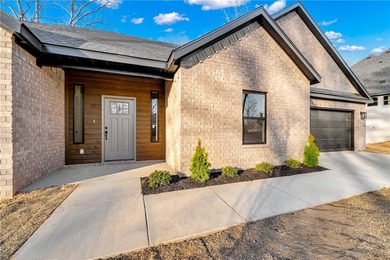 Welcome home to this stunning brand-new construction nestled in - photo 31