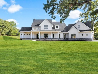 Lake Home For Sale in Sunset, Texas