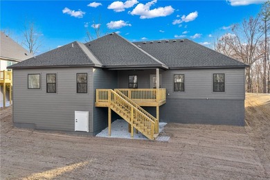 Welcome home to this stunning brand-new construction nestled in - photo 33