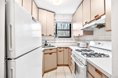 Discover this well-maintained and spacious 2-bed, 1-bath co-op