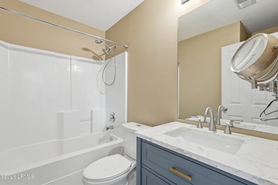 One of the largest townhomes in Cypress Ridge, this beautifully - photo 36