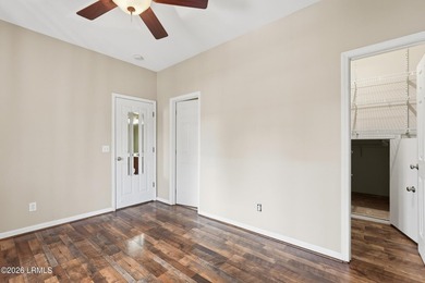 One of the largest townhomes in Cypress Ridge, this beautifully - photo 39