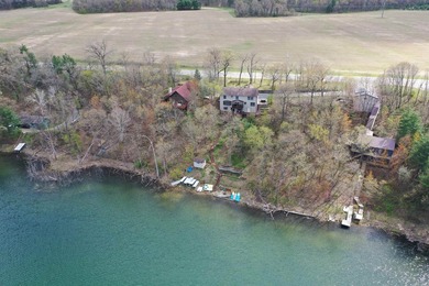 A very generous amount of square footage with this waterfront - photo 11