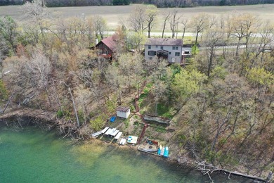 A very generous amount of square footage with this waterfront - photo 13