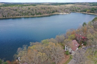 A very generous amount of square footage with this waterfront - photo 19