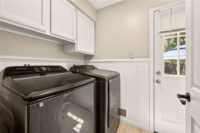 Welcome to 139 Scotch Pine Drive! This stunning 4-bedroom, 2 - photo 21