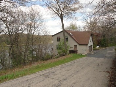 A very generous amount of square footage with this waterfront - photo 28