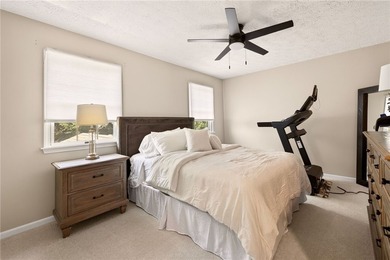 Welcome to 139 Scotch Pine Drive! This stunning 4-bedroom, 2 - photo 31
