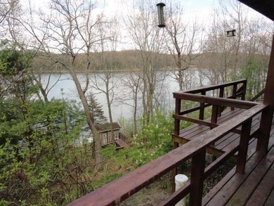 A very generous amount of square footage with this waterfront - photo 32