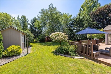 Welcome to 139 Scotch Pine Drive! This stunning 4-bedroom, 2 - photo 37