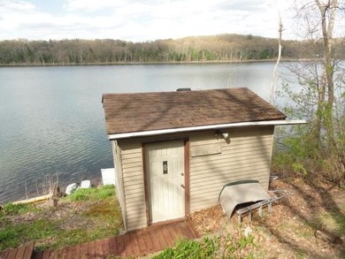 A very generous amount of square footage with this waterfront - photo 38