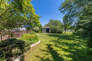 Welcome to 139 Scotch Pine Drive! This stunning 4-bedroom, 2 - photo 41